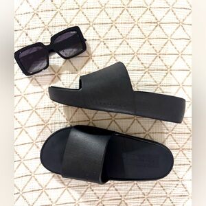 Yellow Box Black Slide Sandals